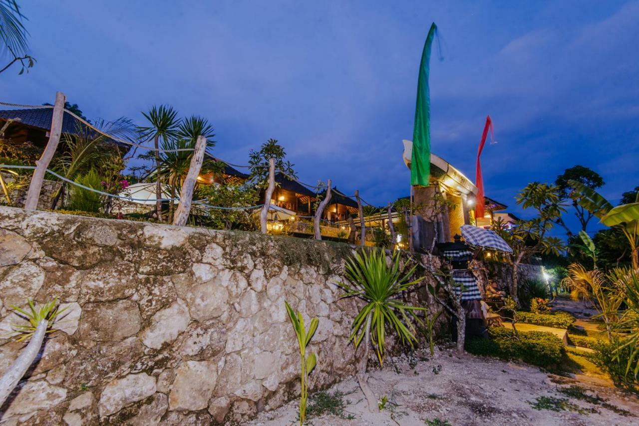 Guest house Sunday Huts Nusa Lembongan (Bali)