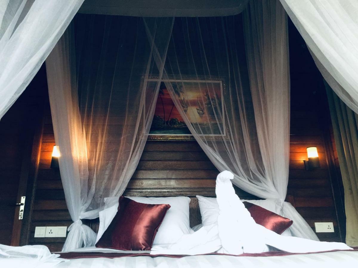 Sunday Huts Lembongan